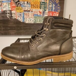 Sonoma Men's Dark Gray Leather Boots